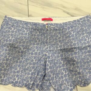 Lilly Pulitzer blue and seersucker buttercup shorts, size 14